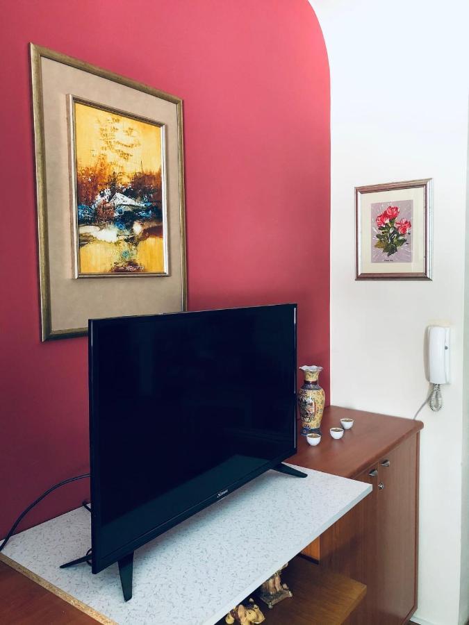 Lita Apartment Skopje Bagian luar foto