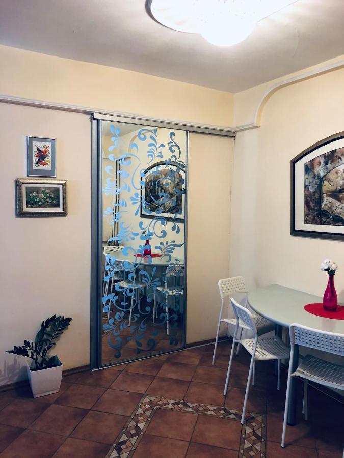 Lita Apartment Skopje Bagian luar foto